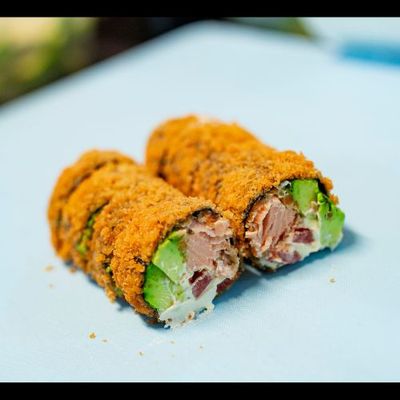 Roll sin Arroz (salmón apanado)