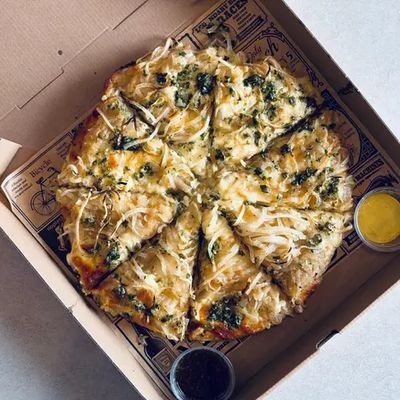 PIZZA MEDIANA FUGAZZETA