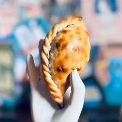 EMPANADA CARNE CORTADA A CUCHILLO