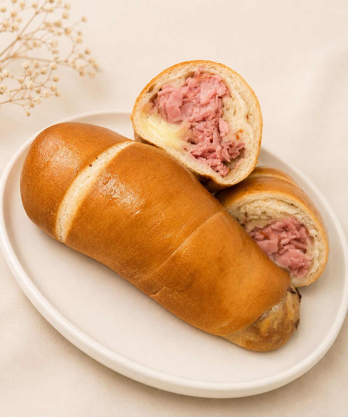 Cachito de jamón y queso
