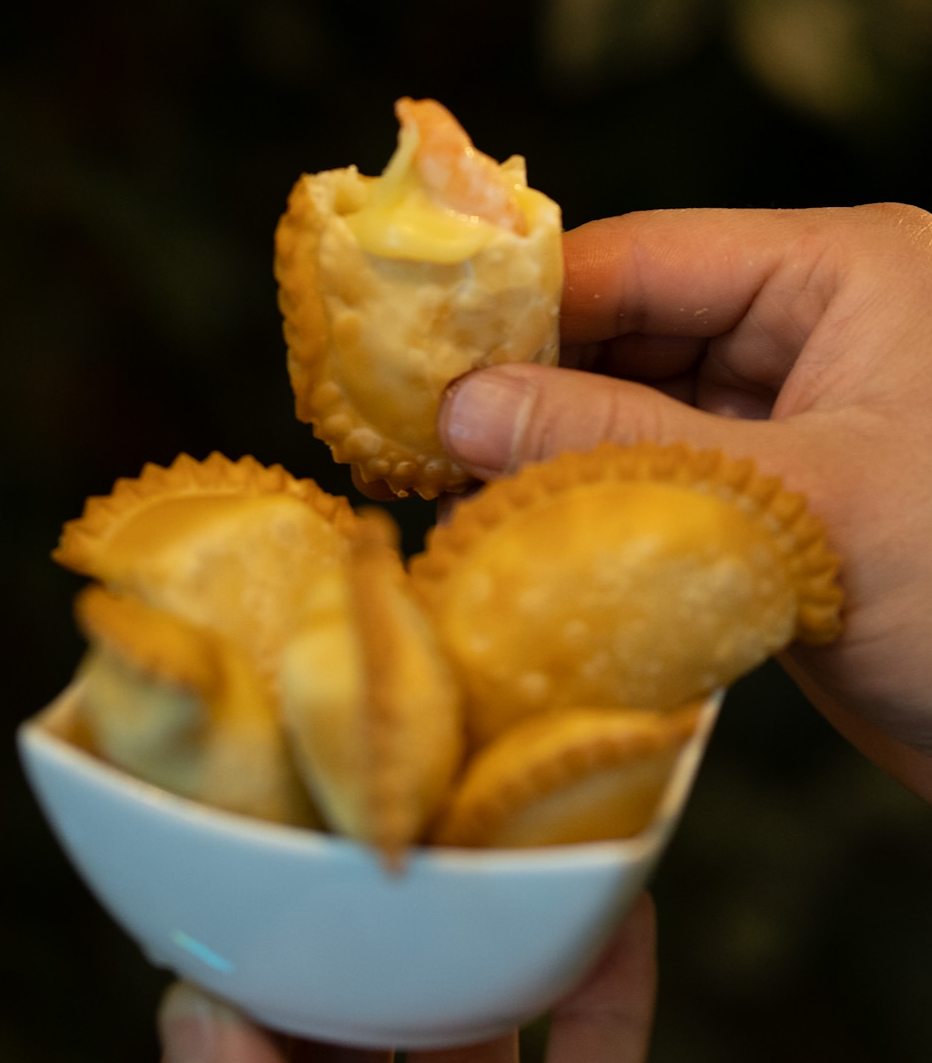Empanaditas Camarón Queso