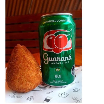 Coxinha Grande + Bebida A Elección