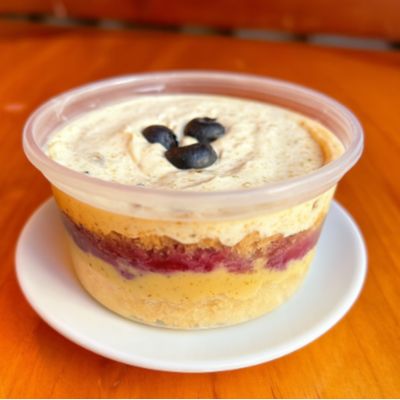 Torta de Pistacho e Frutos Rojos