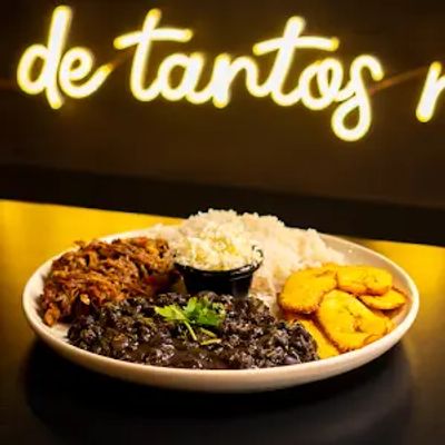 Pabellon Criollo