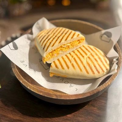 Sándwich  ave pimiento