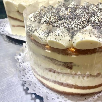 Torta Amor bizcocho entera