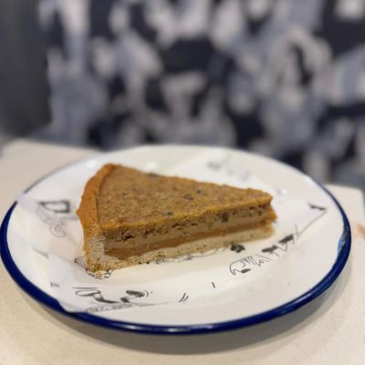 Trozo Kuchen manjar nuez