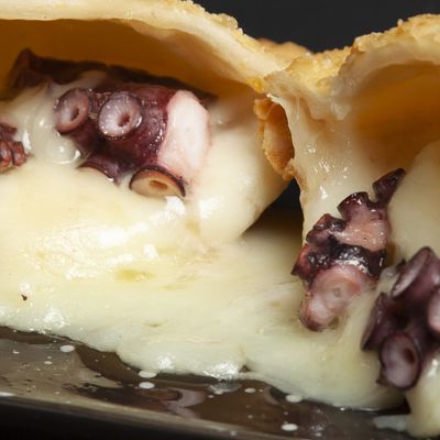 PULPO QUESO