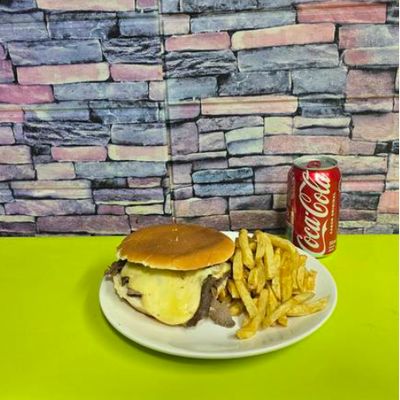 Combo 2: Churrasco Luco + Papas Fritas + Bebida Lata