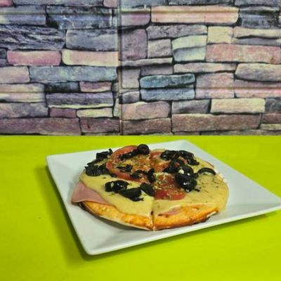 PIZZA NAPOLITANA