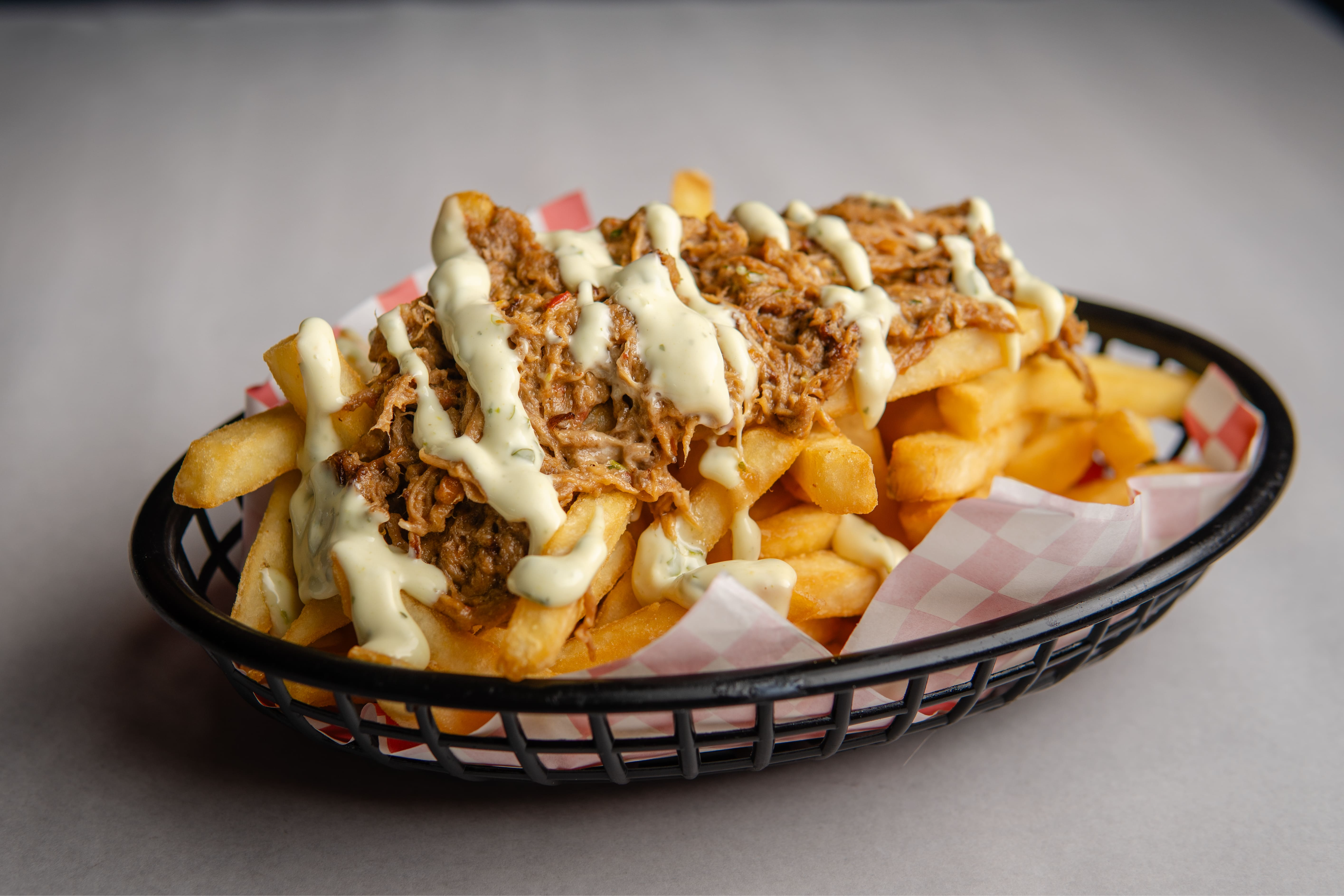 Mechada Frites - (Carne Mechada)