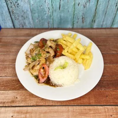 Camarón Saltado