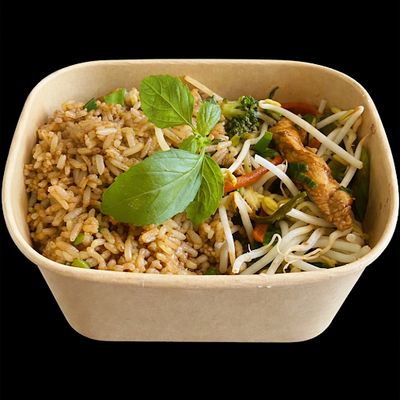 Chapsui de pollo  con Arroz