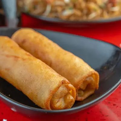 RACION DE LUMPIAS DE QUESO