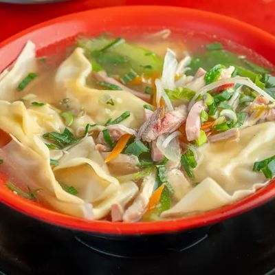 SOPA DE WANTON