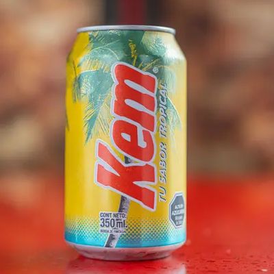 KEM PIÑA LATA