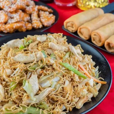 TALLARINES CON POLLO