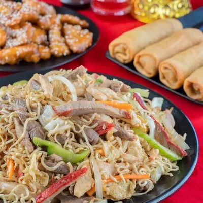 TALLARINES CON 3 TIPOS DE CARNE