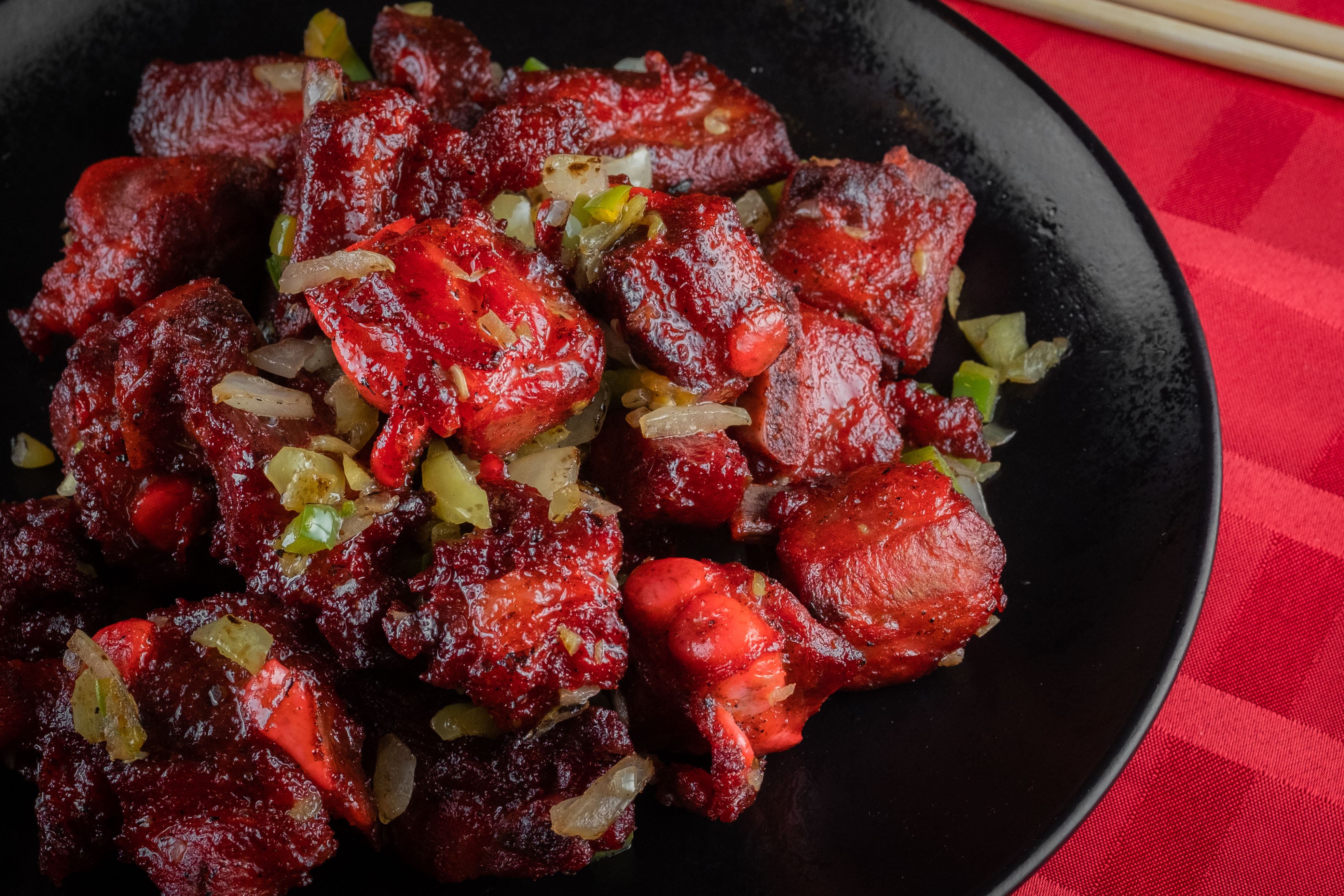 COSTILLAS CON SAL Y PIMIENTA