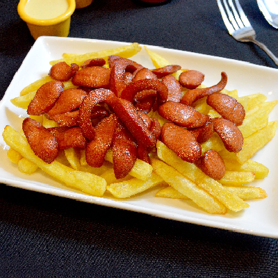 Salchipapas + Bebida