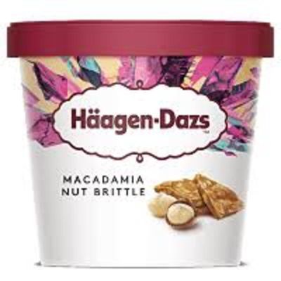 Mini cups Macadamia Nut Brittle