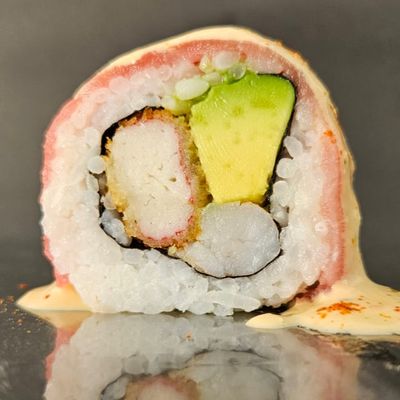 Tuna acevichado roll