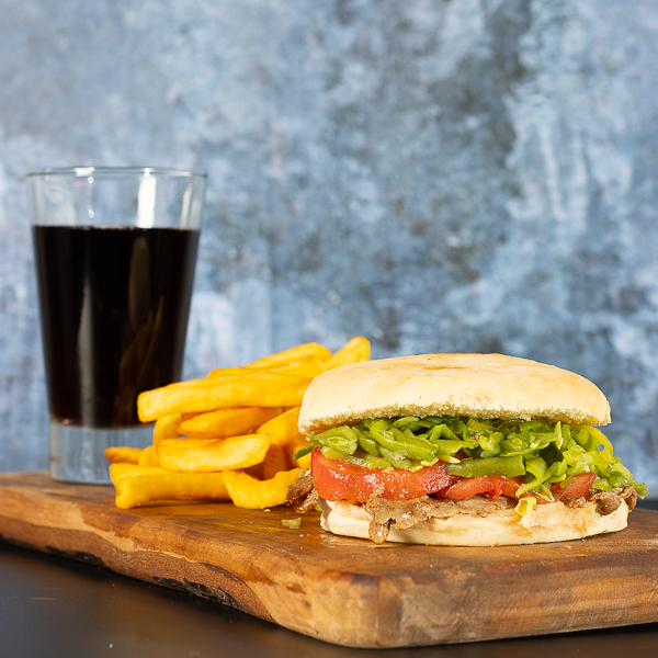Sándwich Chacarero + Papas Fritas + Bebida
