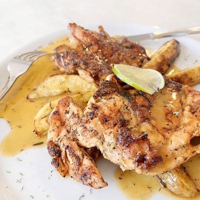 POLLO AL LIMÓN Y HIERBAS 
