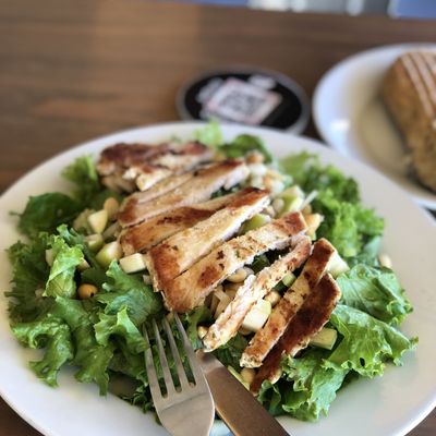 ENSALADA POLLO & MANZANA | CHICKEN & APPLE