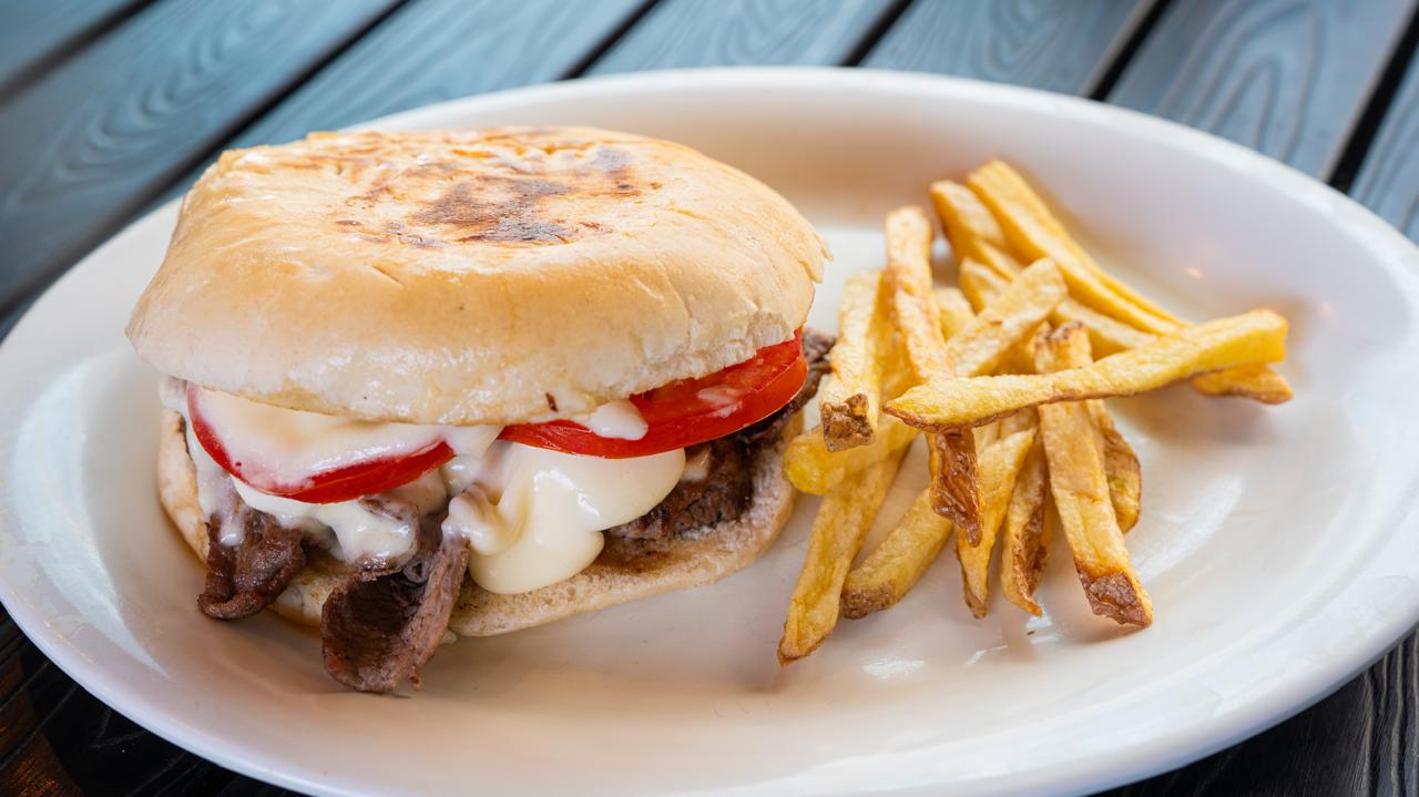 CHURRASCO TOMATE MAYO