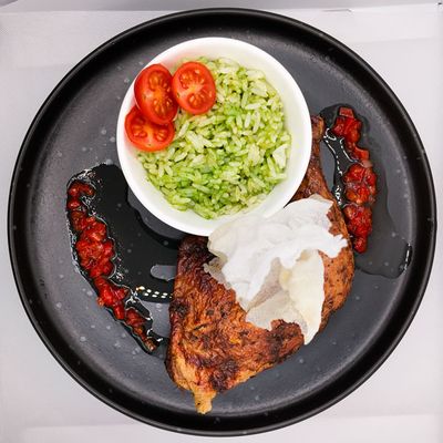 Pollo Asado con Arroz criollo