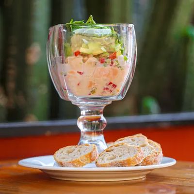 Ceviche Salmon camaron palta