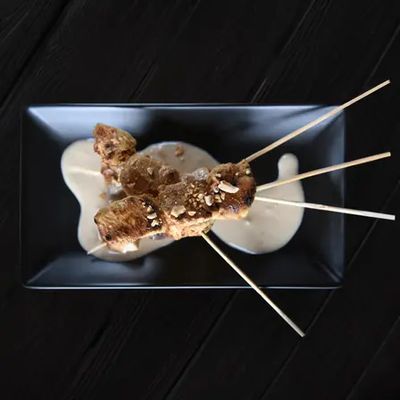 Brochetas Pollo Satay.