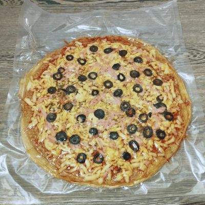 Pizza Precocida  NAPOLITANA (Al Vacío)