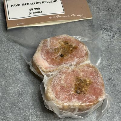 MEDALLON PAVO