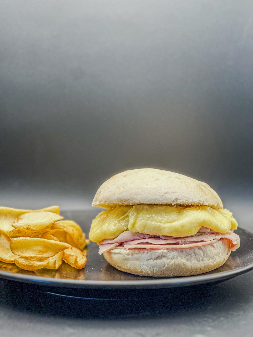 Lomito queso 