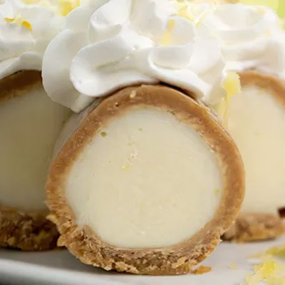 Pie De Limon Roll