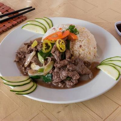 Carne Mongoliana con Arroz 