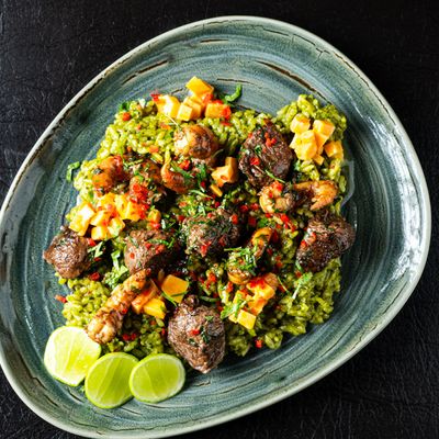 Arroz norteño mar y tierra