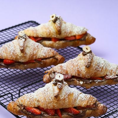Croissant nutella frutilla