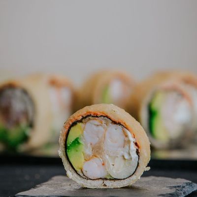 Sake Hot Roll