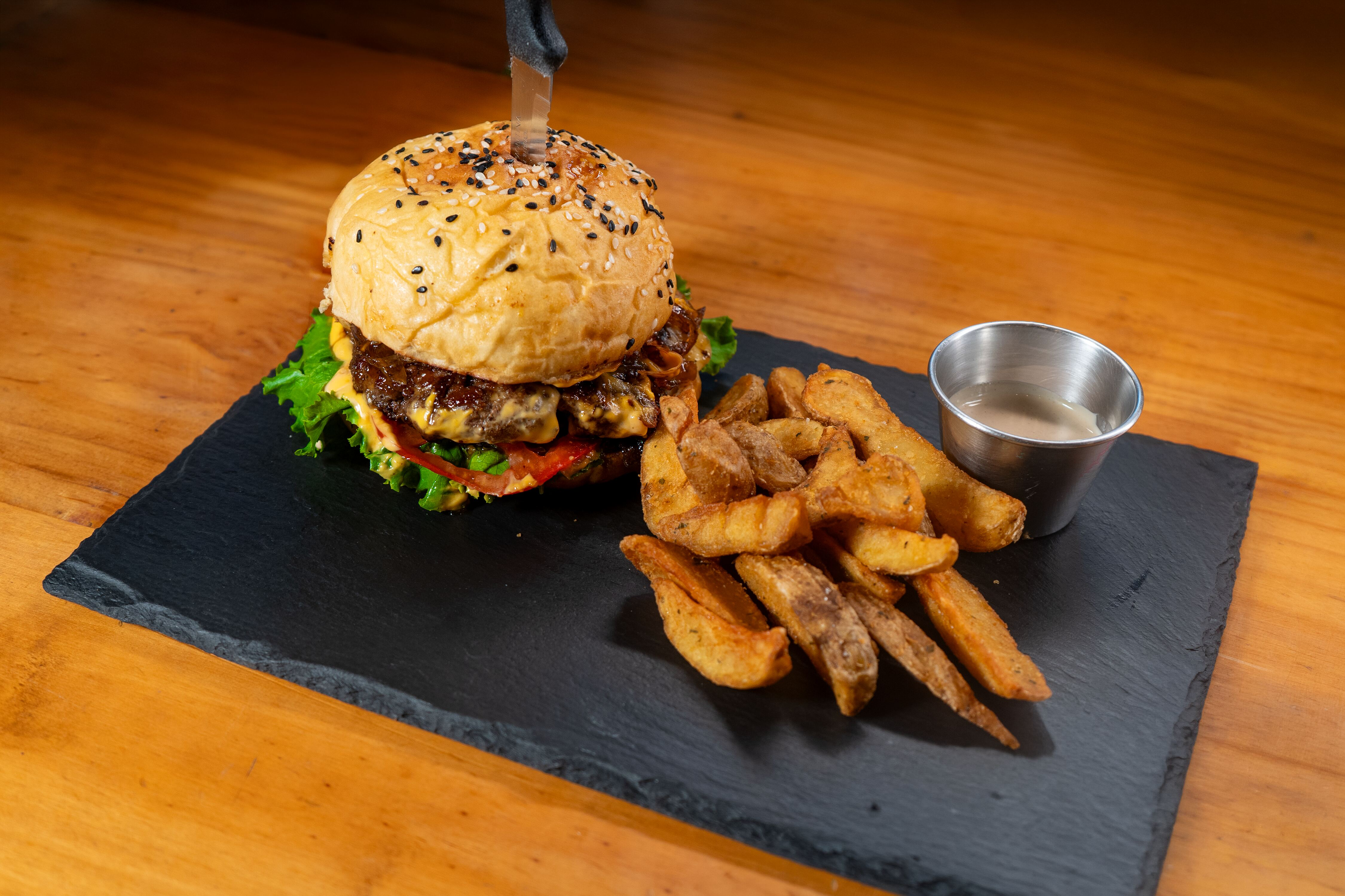 Angus Cheese Burger