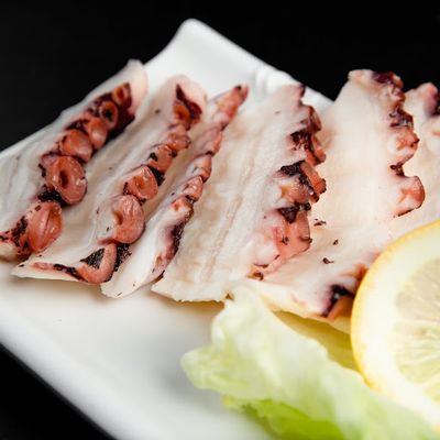 Sashimi Pulpo (6 cortes)