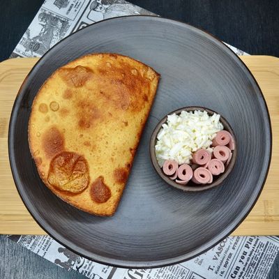 Empanada Jamón Queso