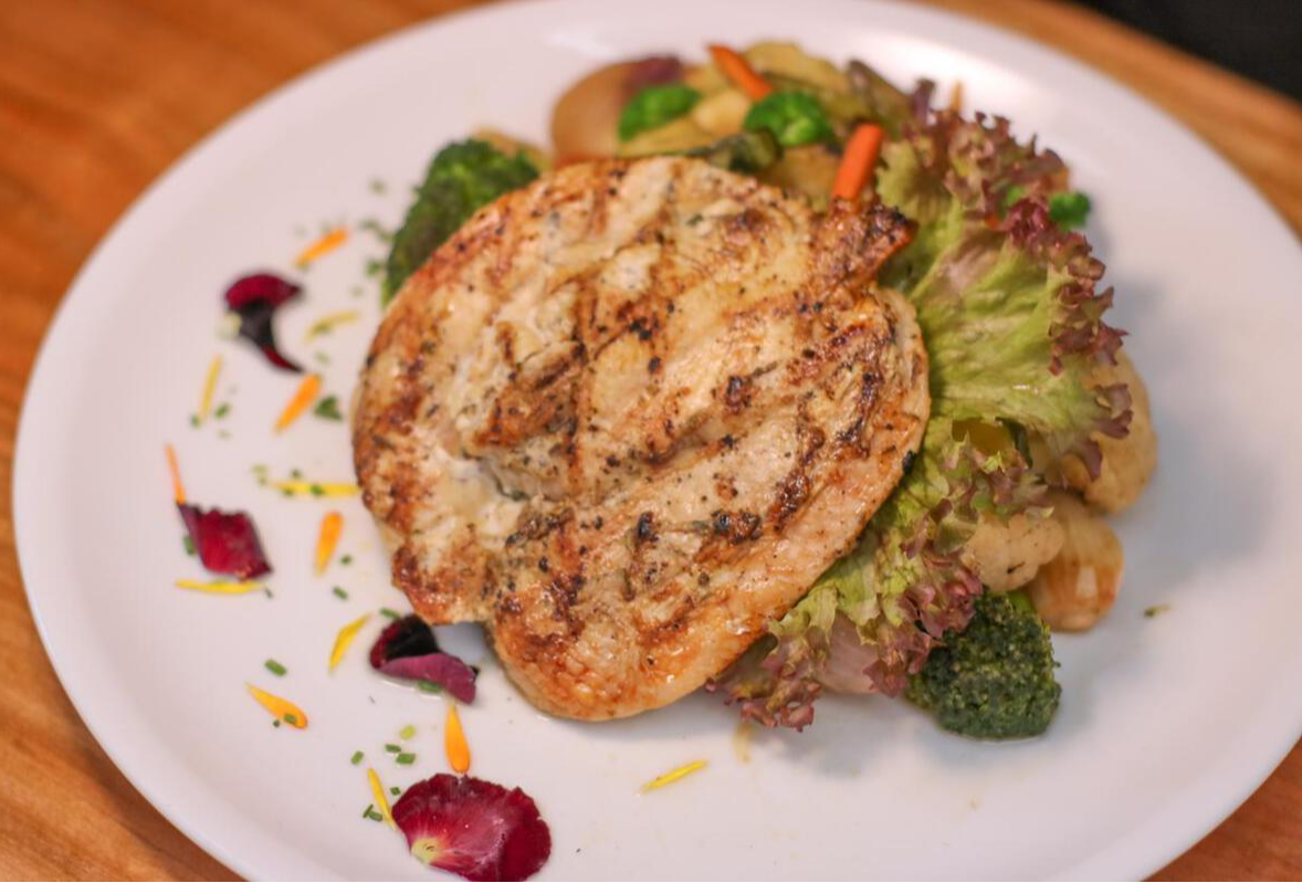 Suprema de Pollo Asada
