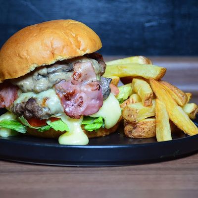 BURGER LA DOCTA