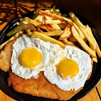 MILANESA A CABALLO + Acompañamiento