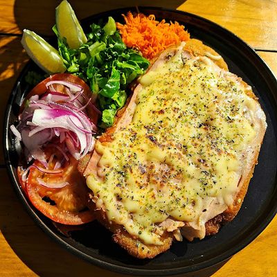 MILANESA NAPOLITANA + Acompañamiento