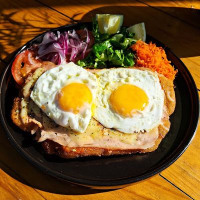 MILANESA NAPOLITANA A CABALLO + Acompañamiento