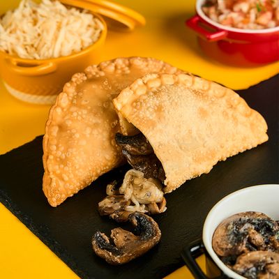 Empanada Champiñón queso 